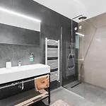 Nura For 8 Persons Near Porec With 36 M2 Heated Pool, With Sauna & Sea View Kaštelir