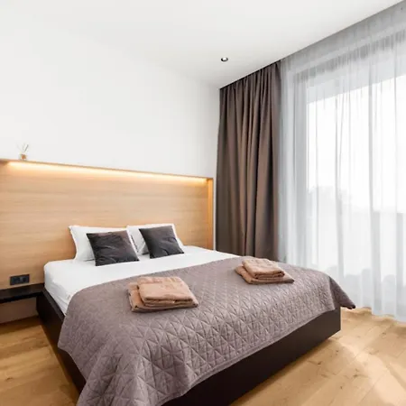 Nura For 8 Persons Near Porec With 36 M2 Heated Pool, With Sauna & Sea View