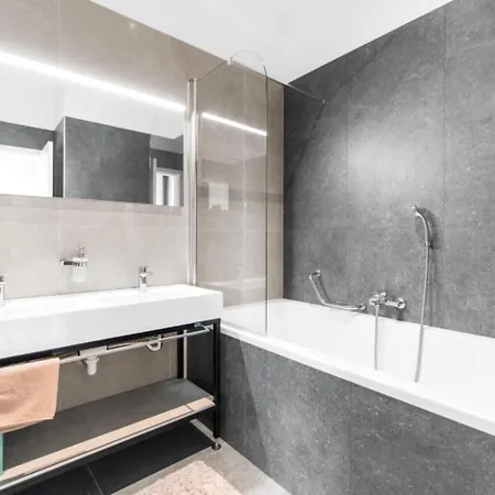 Nura For 8 Persons Near Porec With 36 M2 Heated Pool, With Sauna & Sea View *